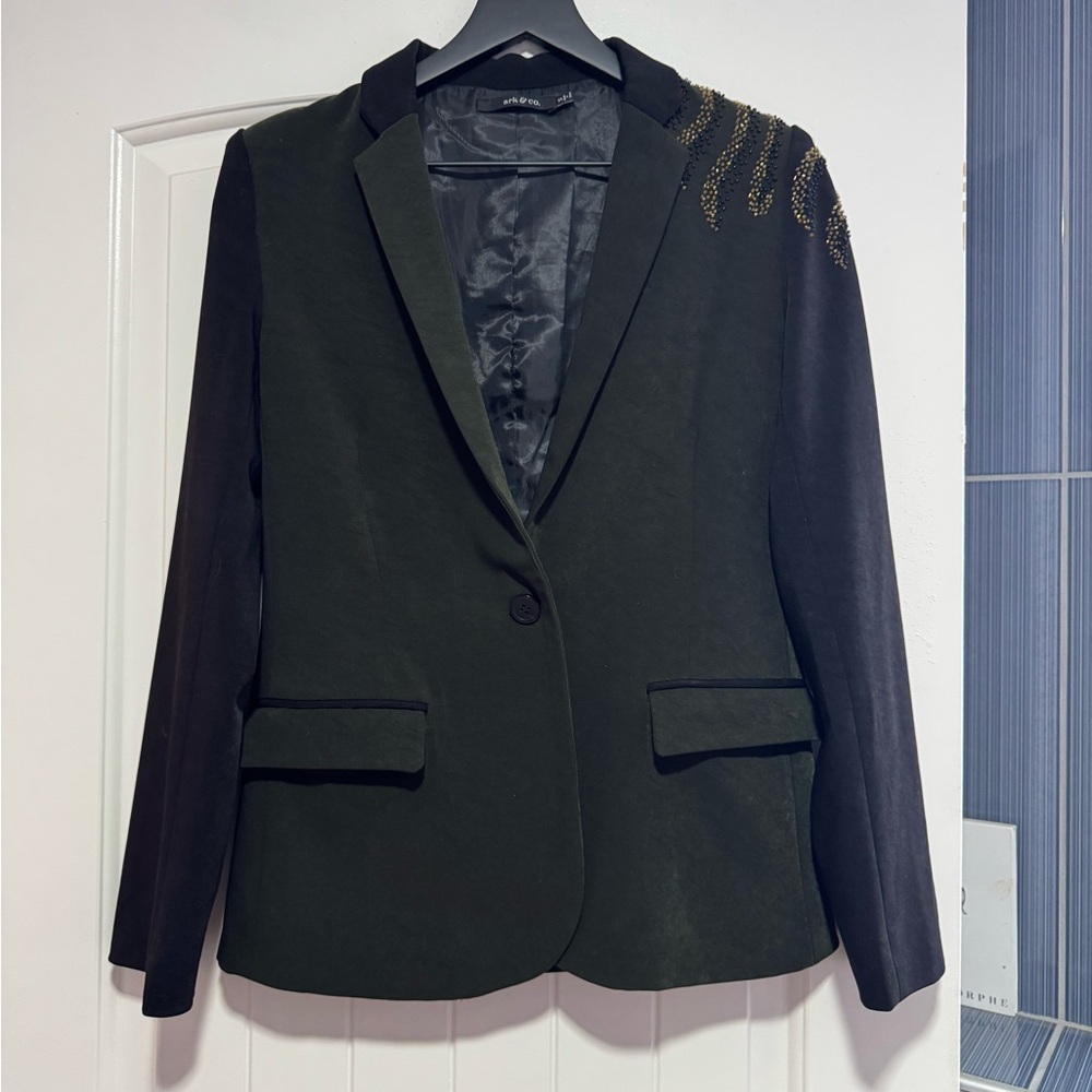 Ark & Co Elegant Black Jacket